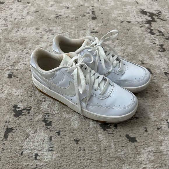 Nike Shoes - Nike Gamma Force Women's Shoes Size 9.5